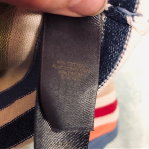 ❄️Liz Claiborne Med colorful striped sweater - Picture 6 of 8